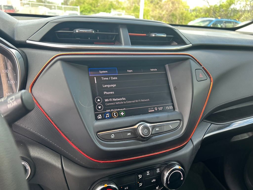 Used 2022 Chevrolet TrailBlazer LT AWD/4WD image 36