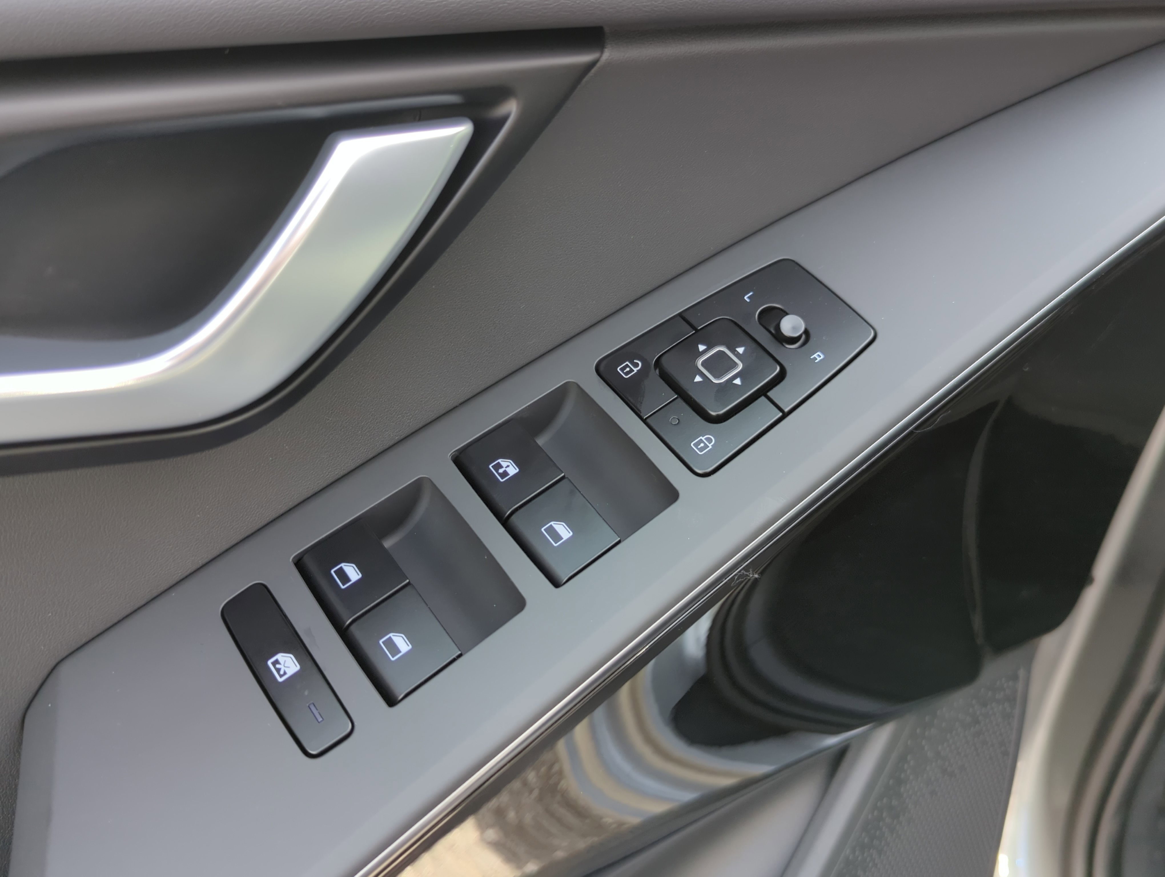 New 2026 Kia Niro EX w/ EX Premium Package FWD image 22