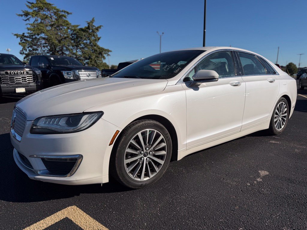 Used 2018 Lincoln MKZ Premiere FWD image 3
