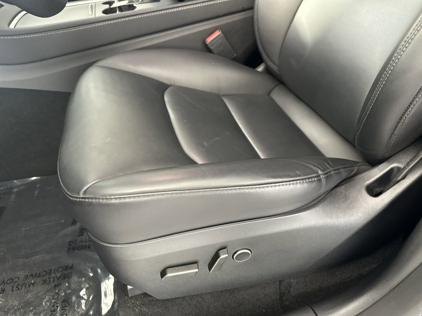 Used 2024 Tesla Model Y AWD image 12