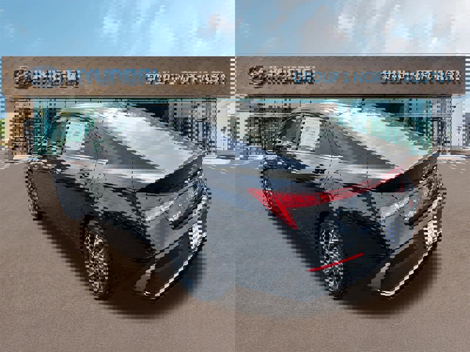 New 2026 Hyundai Elantra Limited image 7