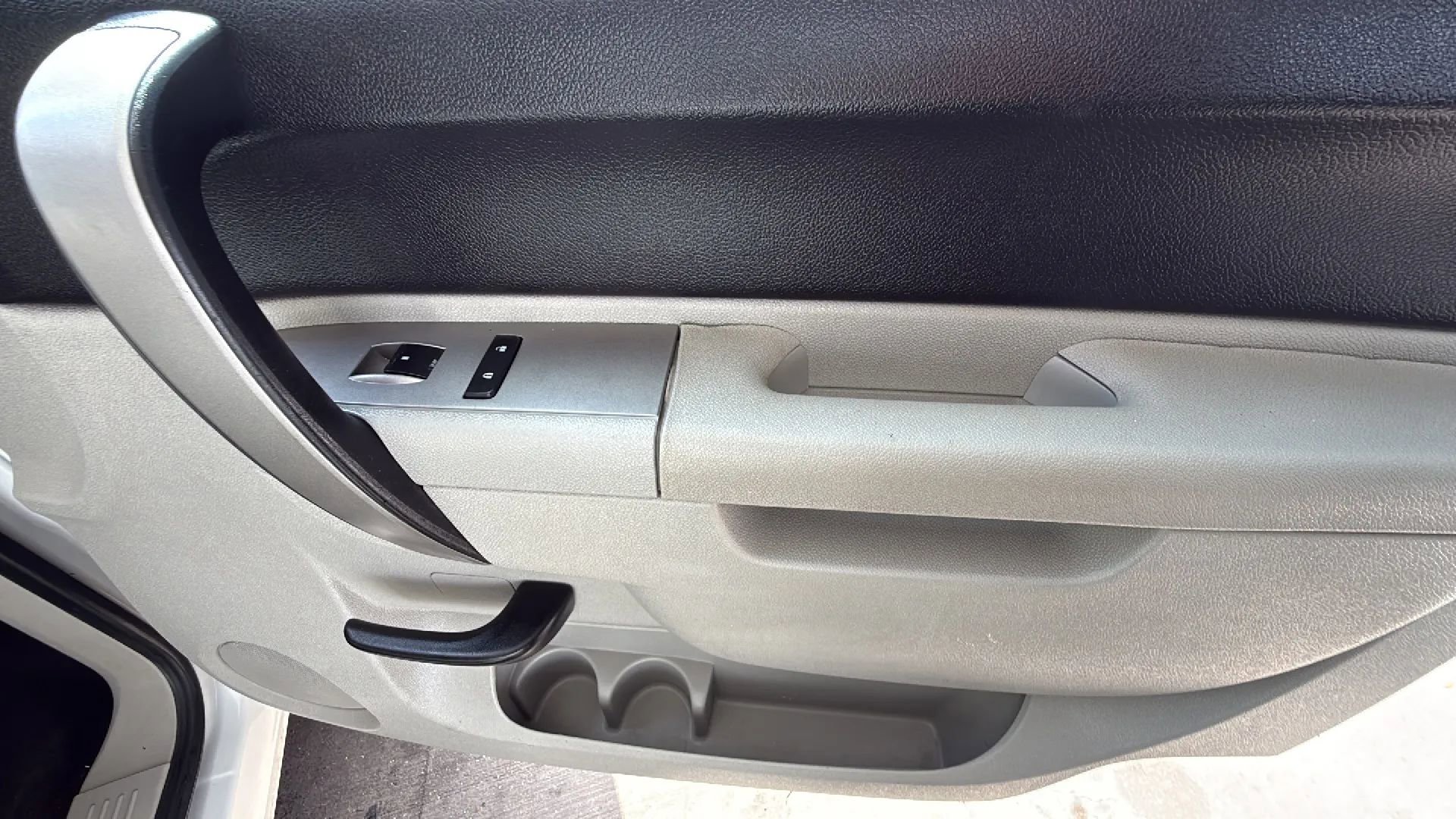 Used 2010 Chevrolet Silverado 1500 LT w/ Power Pack Plus image 21