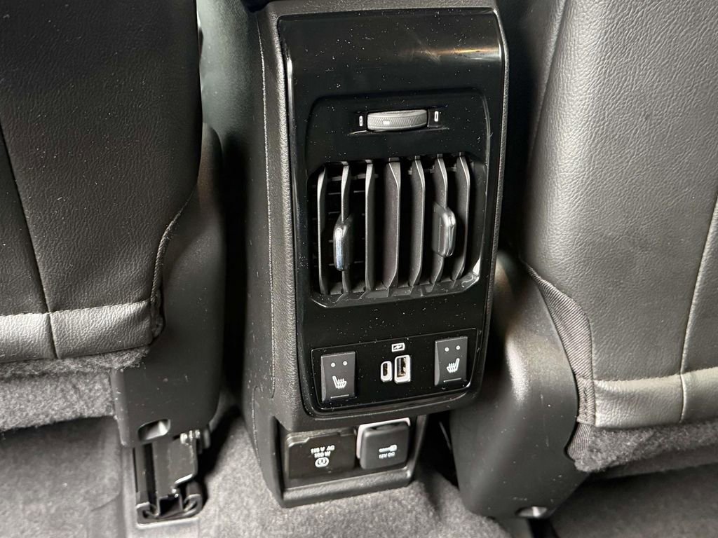 Used 2022 Jeep Compass Limited w/ Elite Group AWD/4WD image 14