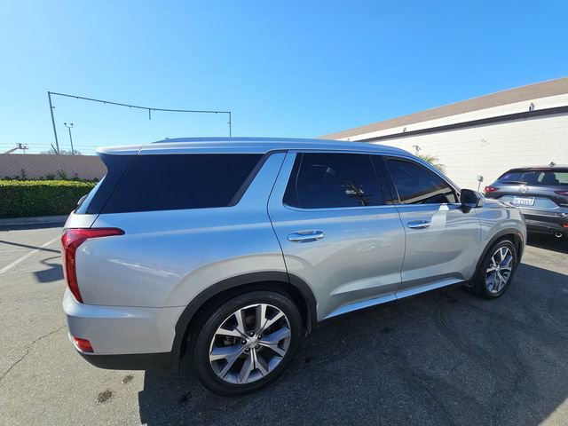 Used 2021 Hyundai Palisade SEL w/ Premium Package AWD/4WD image 3