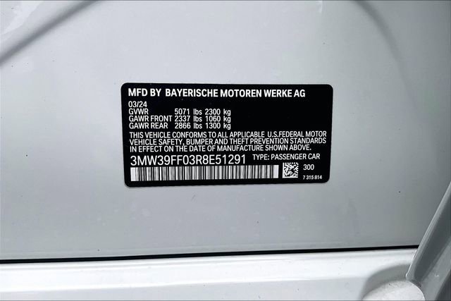 Used 2024 BMW 330e w/ Convenience Package RWD image 35