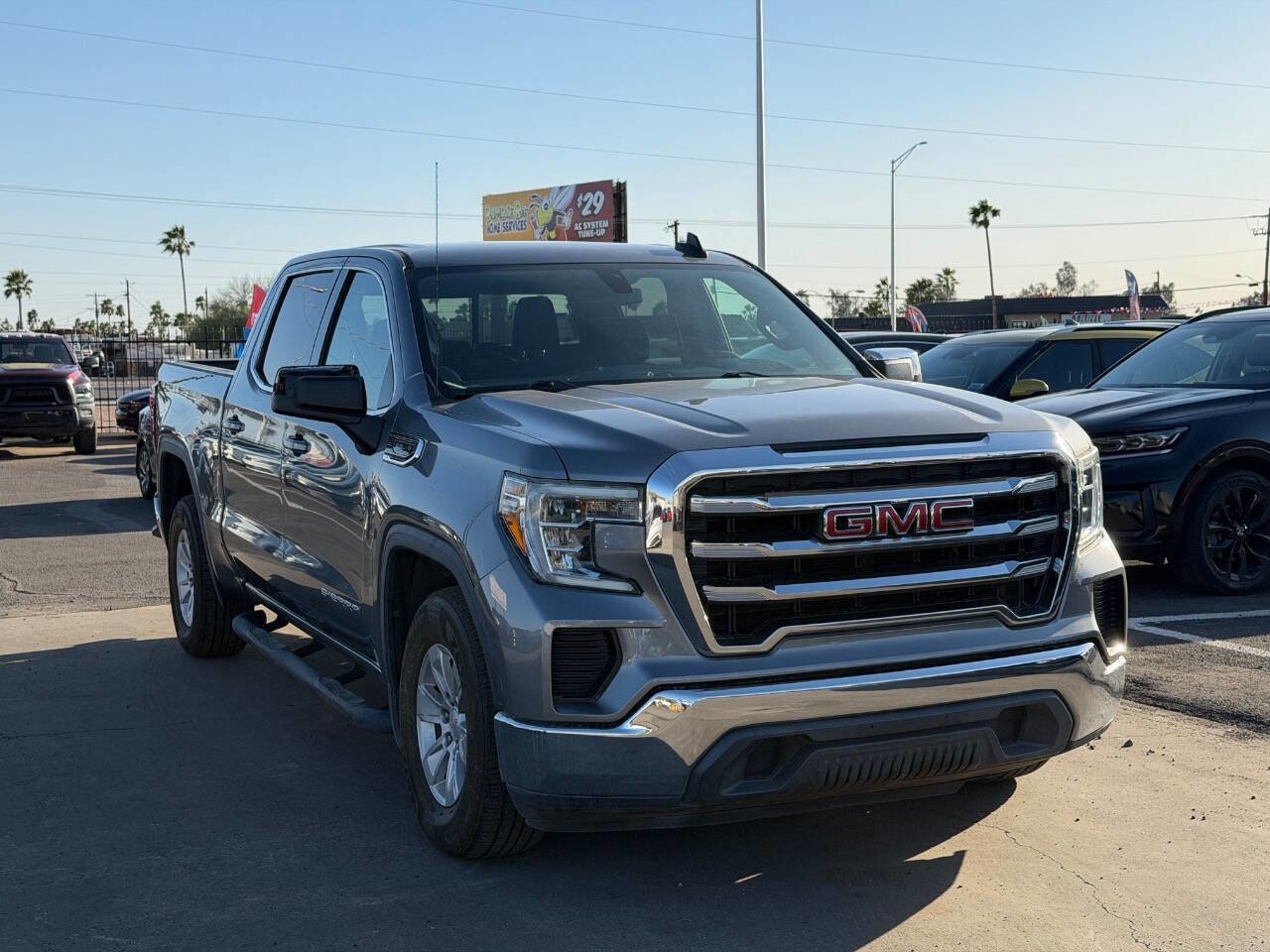 Used 2019 GMC Sierra 1500 SLE w/ SLE Value Package image 13