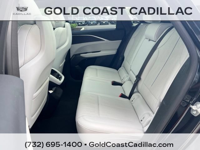 Certified 2024 Cadillac Lyriq Luxury AWD/4WD image 14