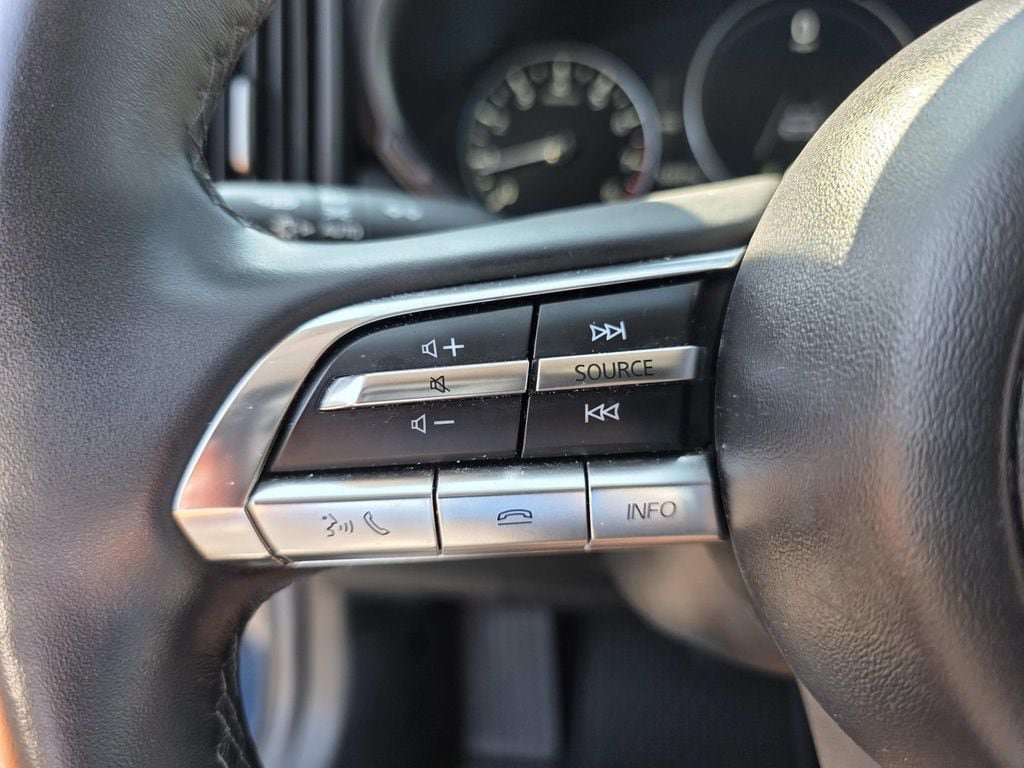 Used 2025 MAZDA CX-50 AWD 2.5 S w/ Preferred Package image 12