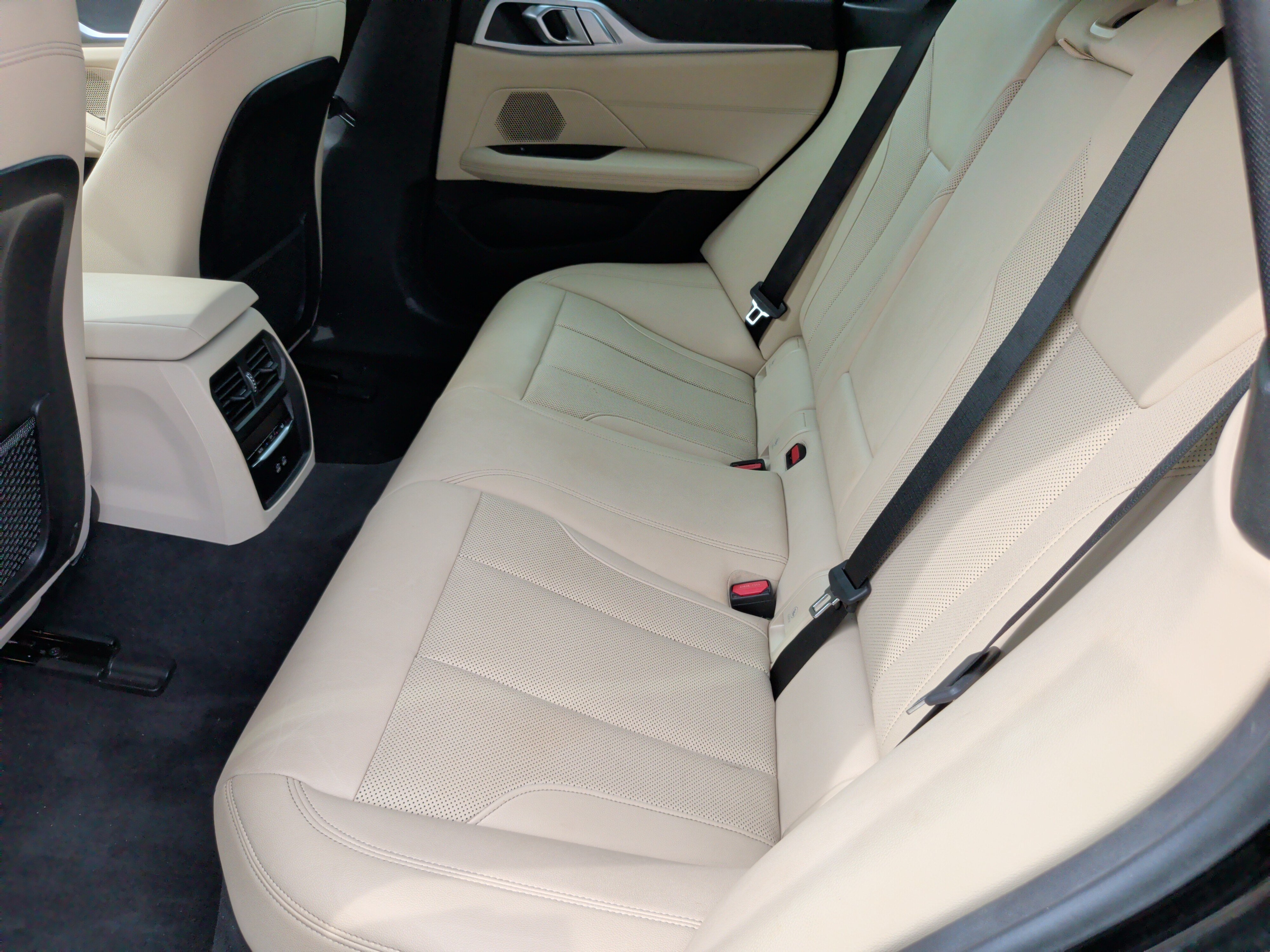 Certified 2023 BMW i4 eDrive35 w/ Premium Package RWD image 37