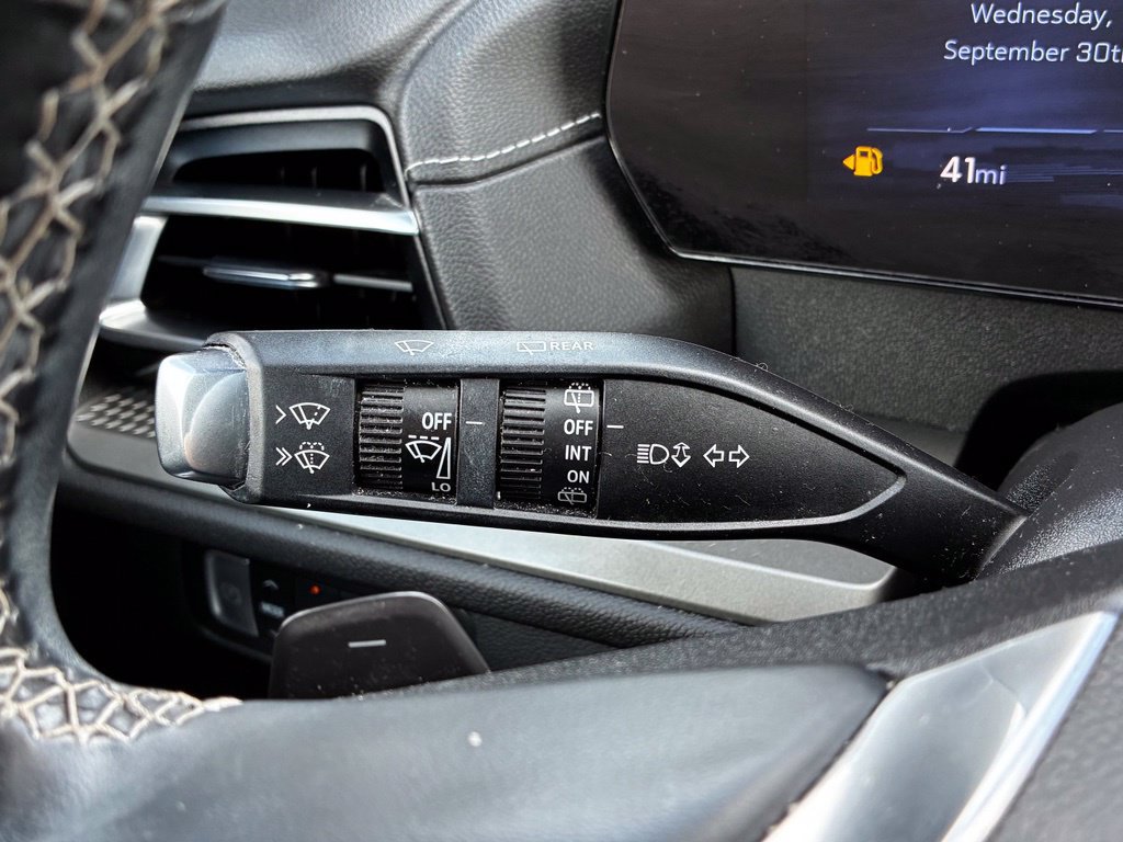Used 2024 Chevrolet Traverse LS w/ Midnight/Sport Edition FWD image 13