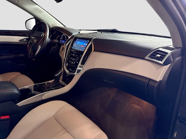Used 2016 Cadillac SRX Luxury w/ Driver Awareness Package image 29
