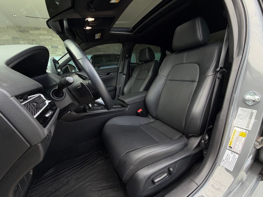 Used 2025 Honda Civic Sport image 4