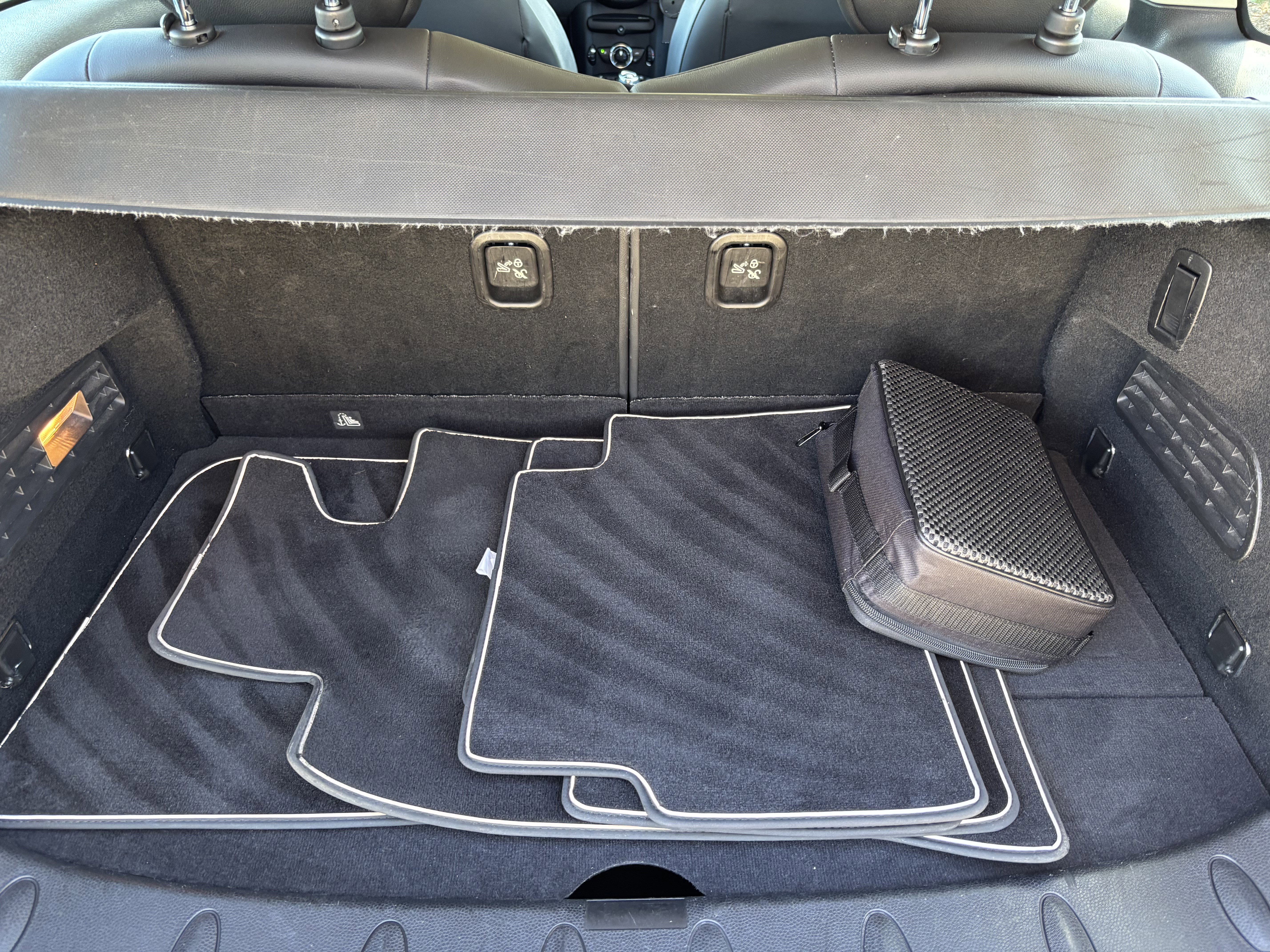 Used 2012 MINI Cooper Clubman image 34