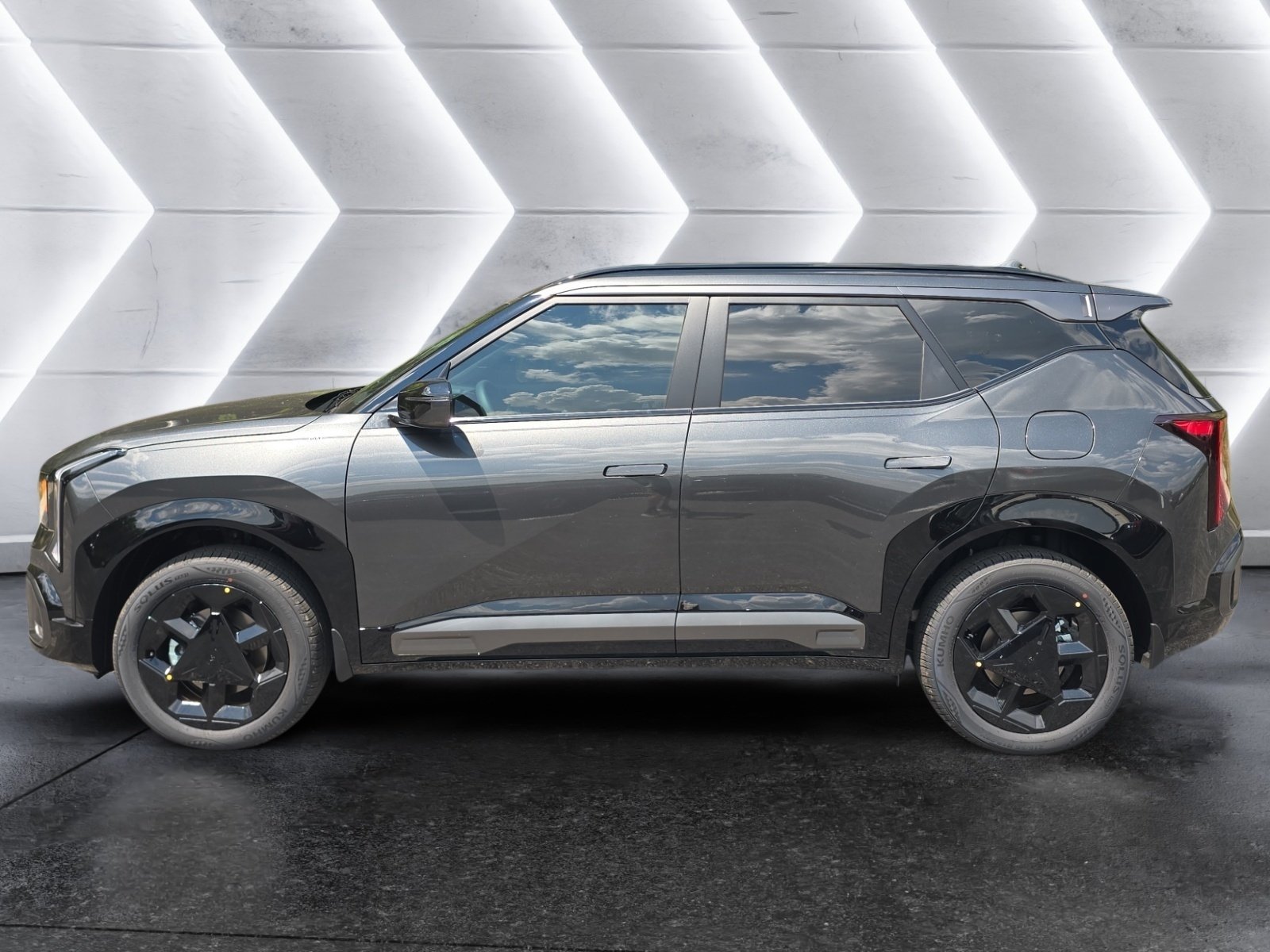 New 2027 Kia Seltos X-Line S AWD/4WD image 2