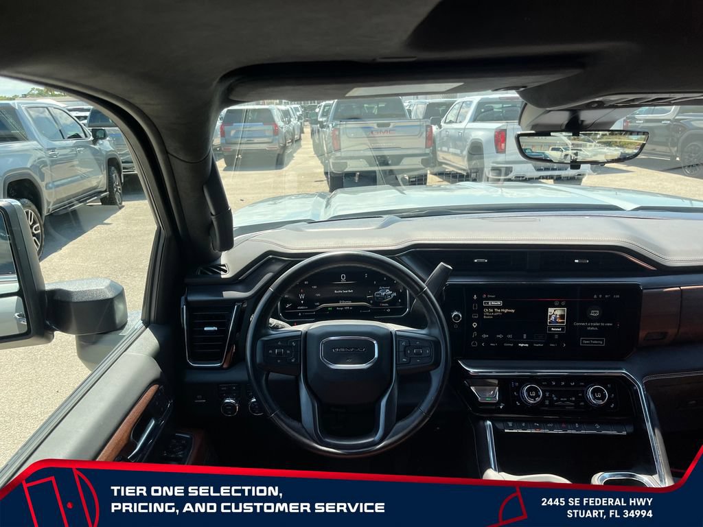 Used 2024 GMC Sierra 2500 Denali Ultimate w/ Max Trailering Package AWD/4WD image 13