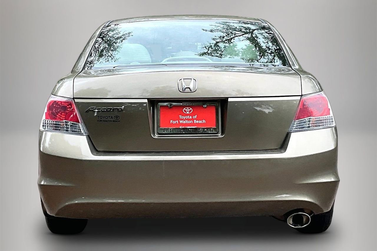 Used 2010 Honda Accord LX-P image 6
