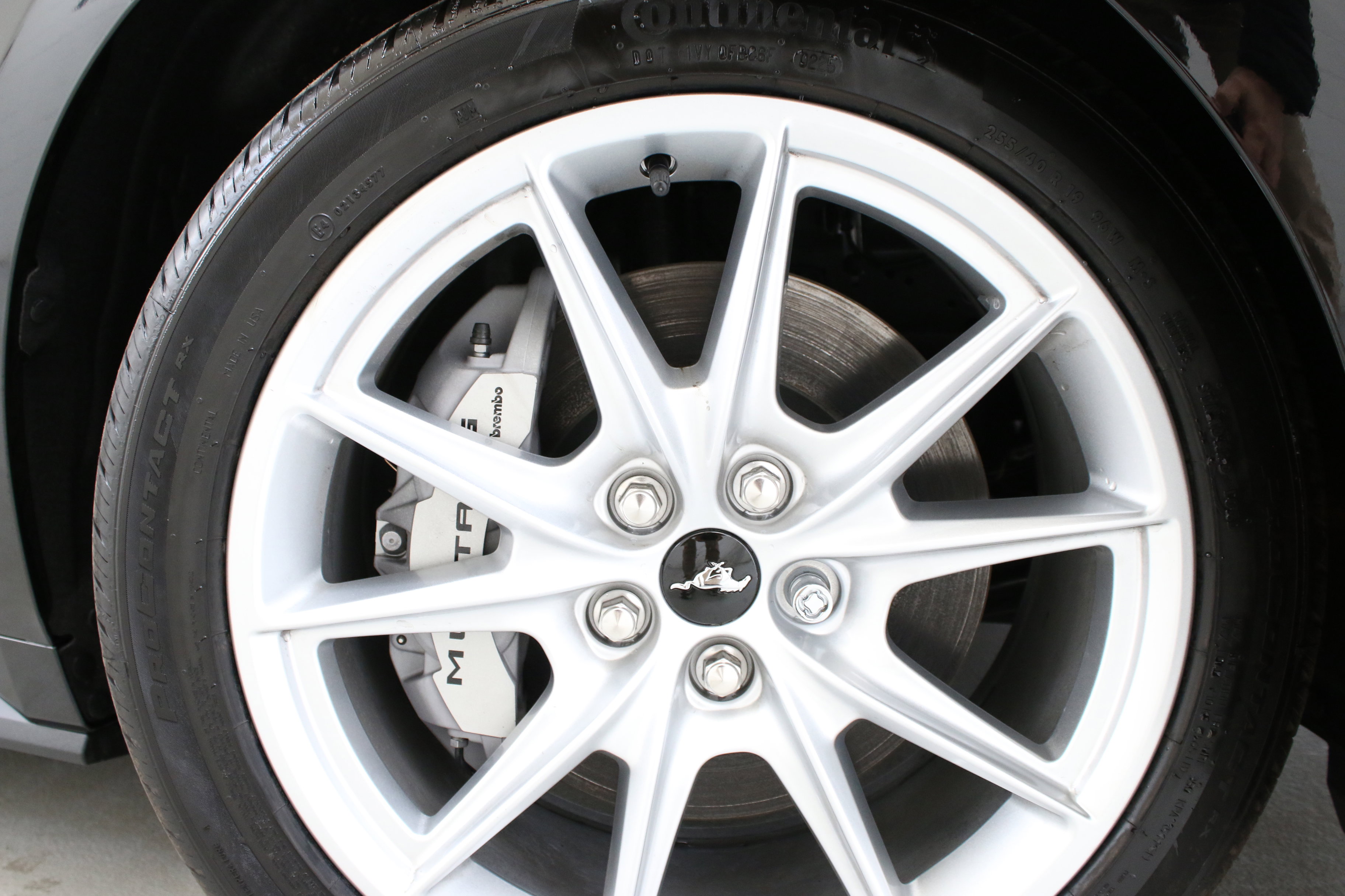 Used 2025 Ford Mustang GT Premium RWD image 32