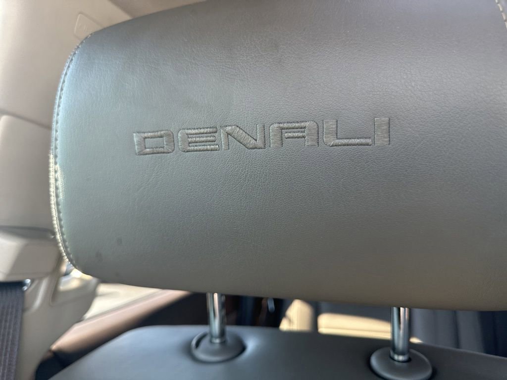 Used 2018 GMC Yukon Denali w/ Open Road Package image 29