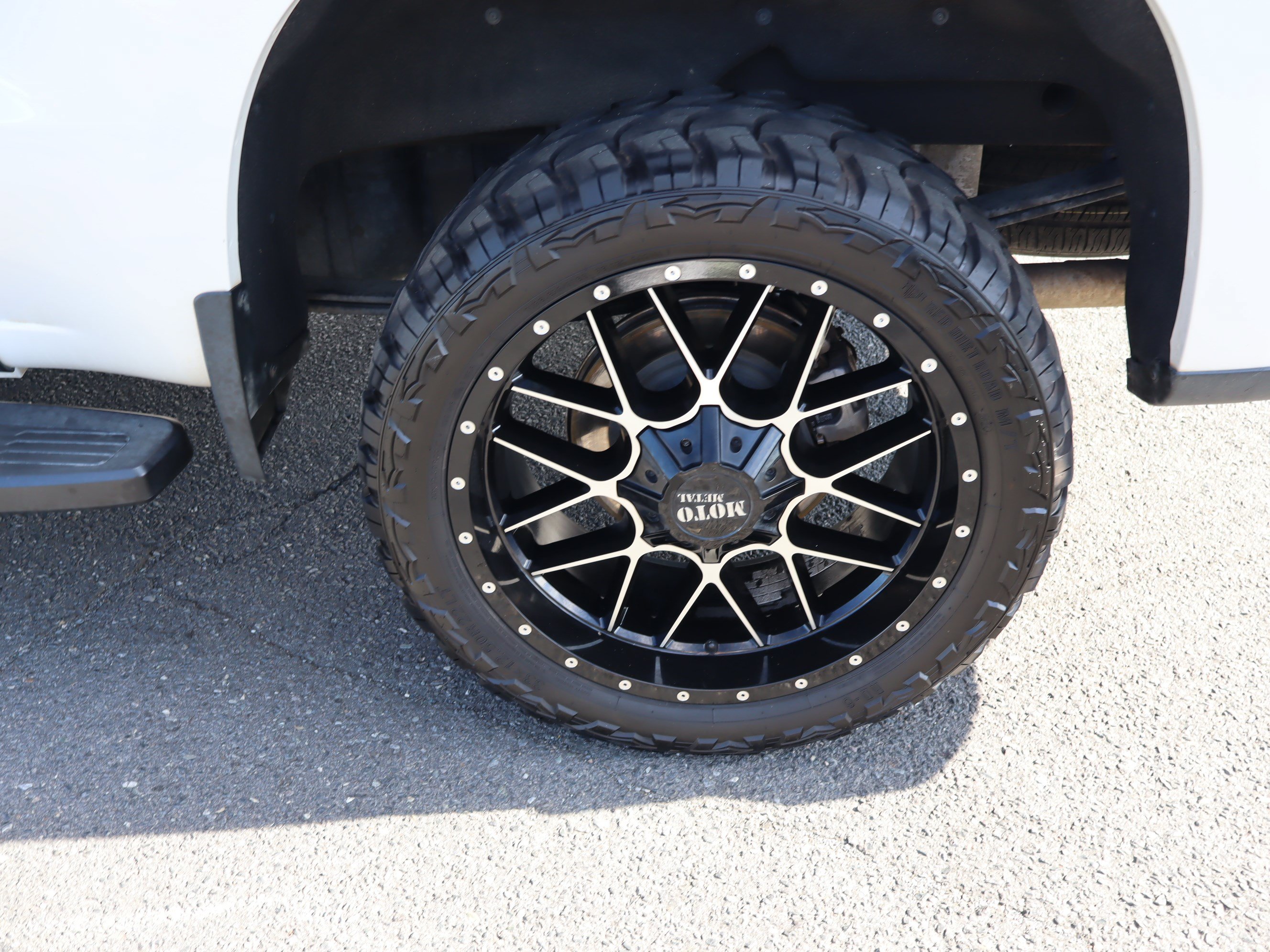 Used 2022 Chevrolet Silverado 1500 High Country w/ High Country Premium Package AWD/4WD image 42
