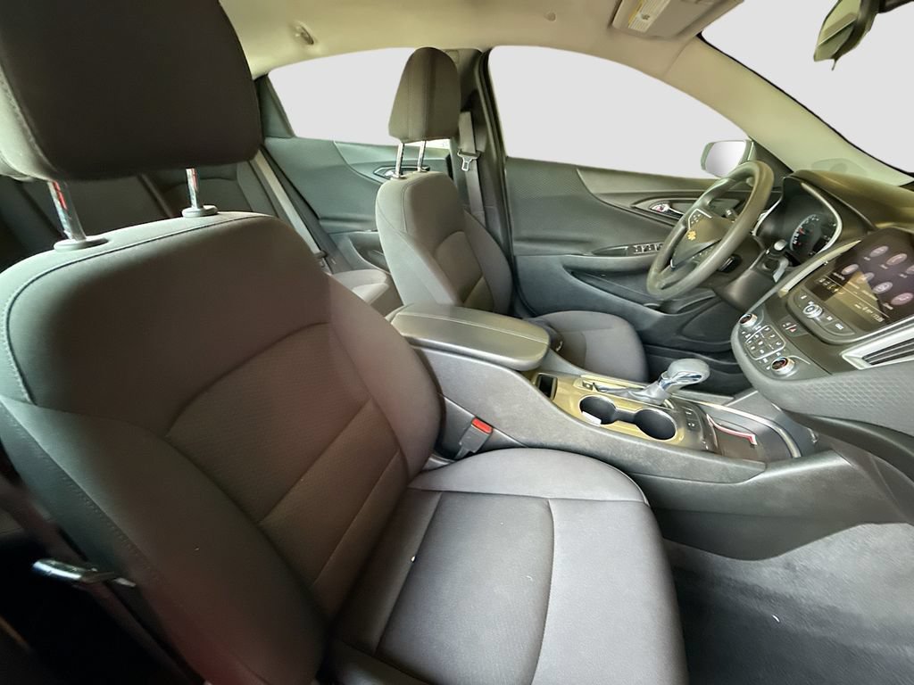 Used 2024 Chevrolet Malibu LT FWD image 24