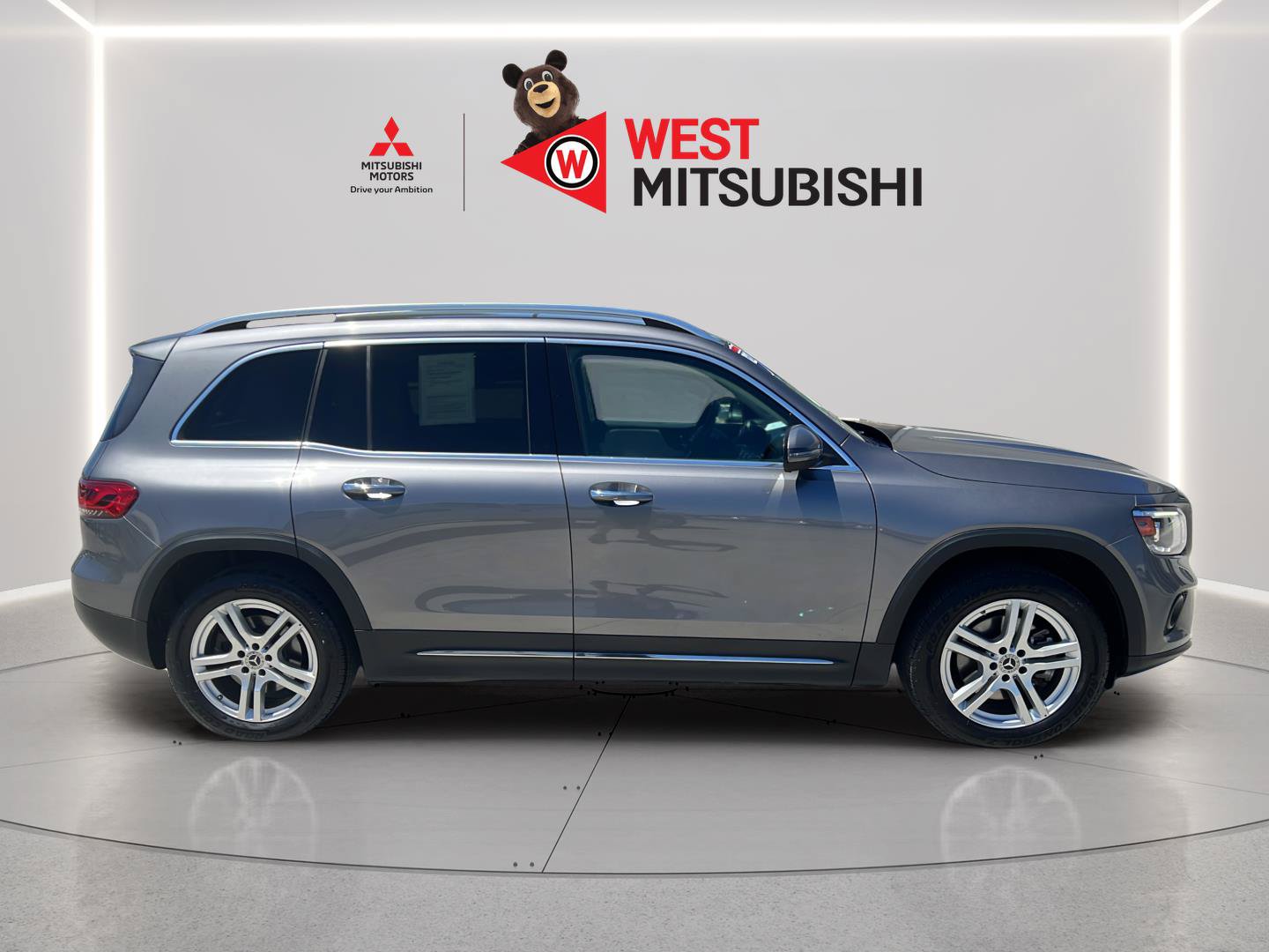 Used 2022 Mercedes-Benz GLB 250 image 6