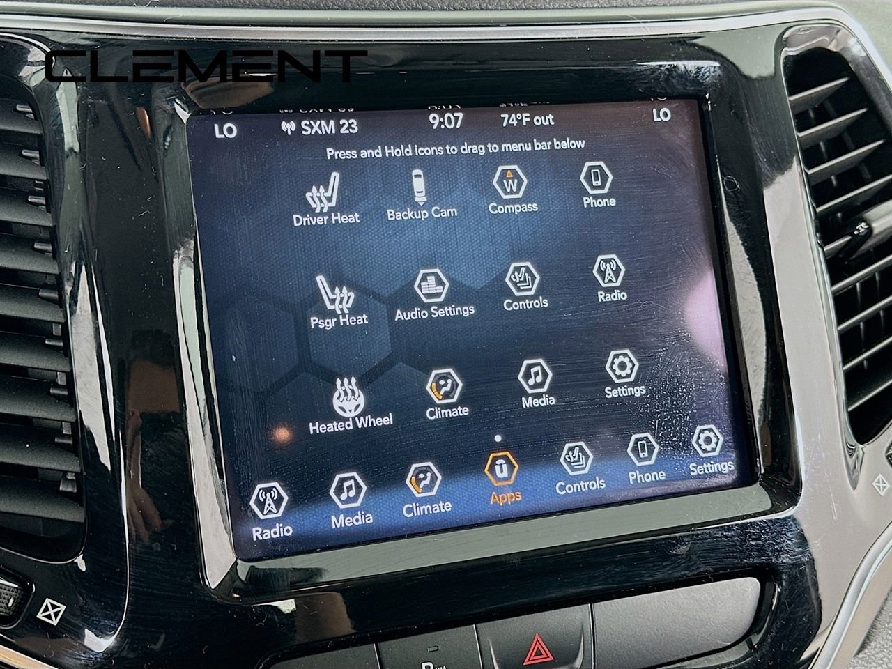 Used 2020 Jeep Cherokee Limited image 19