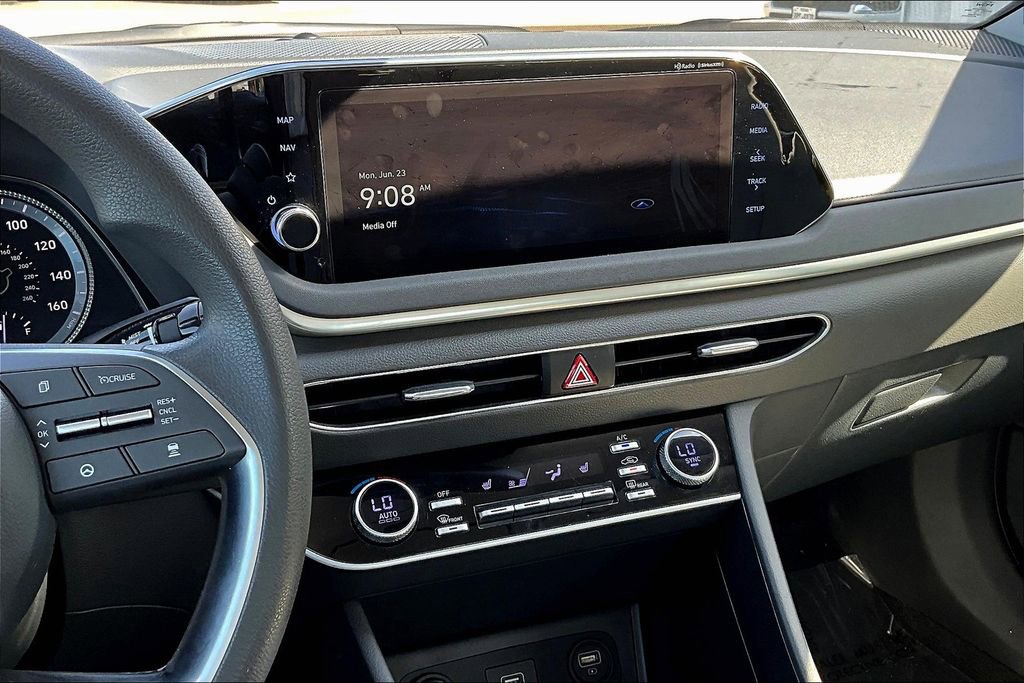 Used 2023 Hyundai Sonata SEL image 8