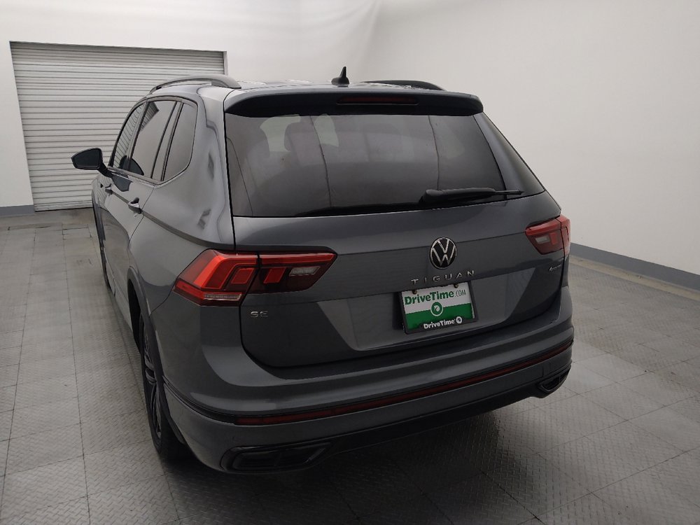 Used 2022 Volkswagen Tiguan SE R-Line image 6
