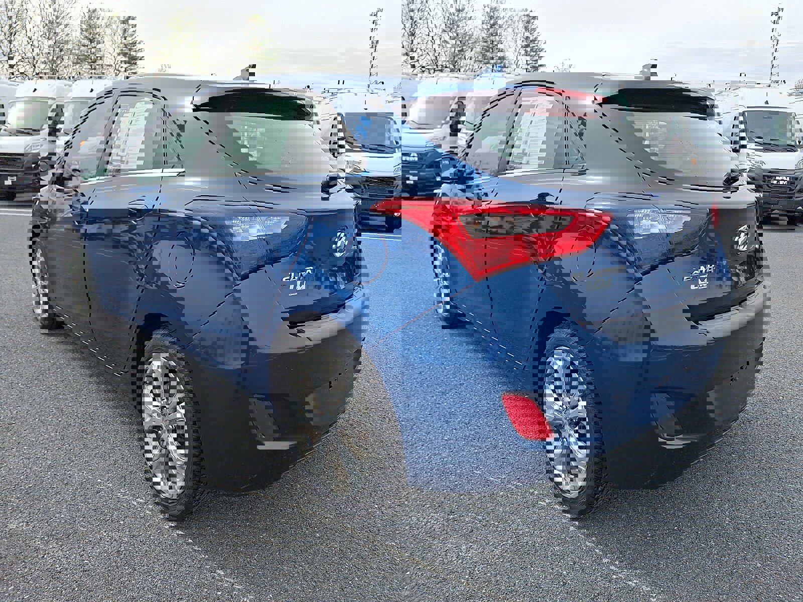 Used 2013 Hyundai Elantra GT w/ Touch & Go Pkg image 7