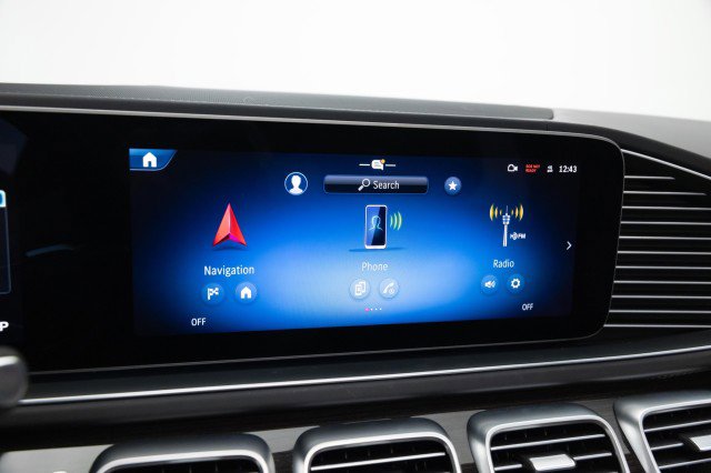 Used 2024 Mercedes-Benz GLS 63 AMG 4MATIC image 34