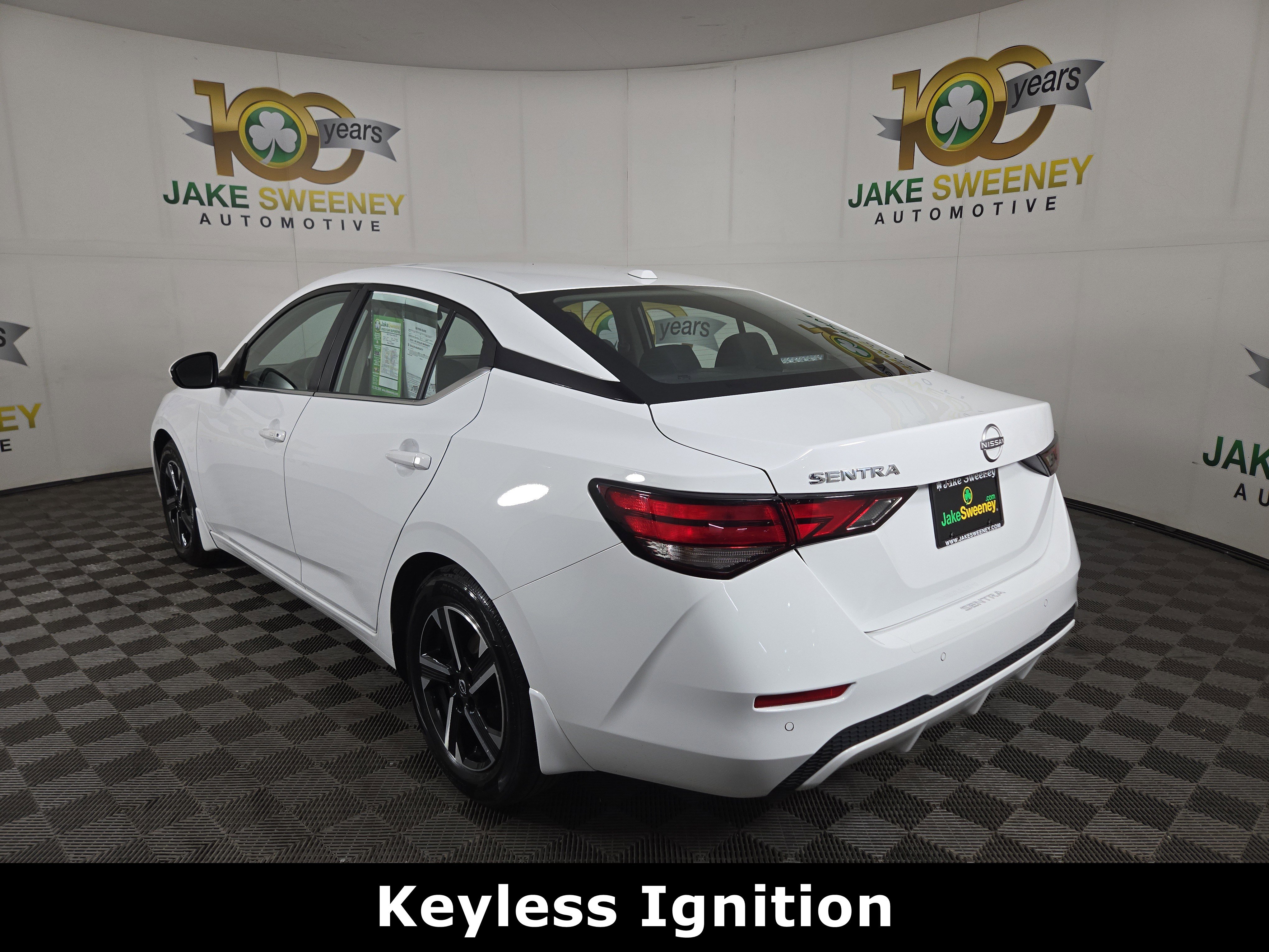 Used 2025 Nissan Sentra SV w/ All-Weather Package image 6