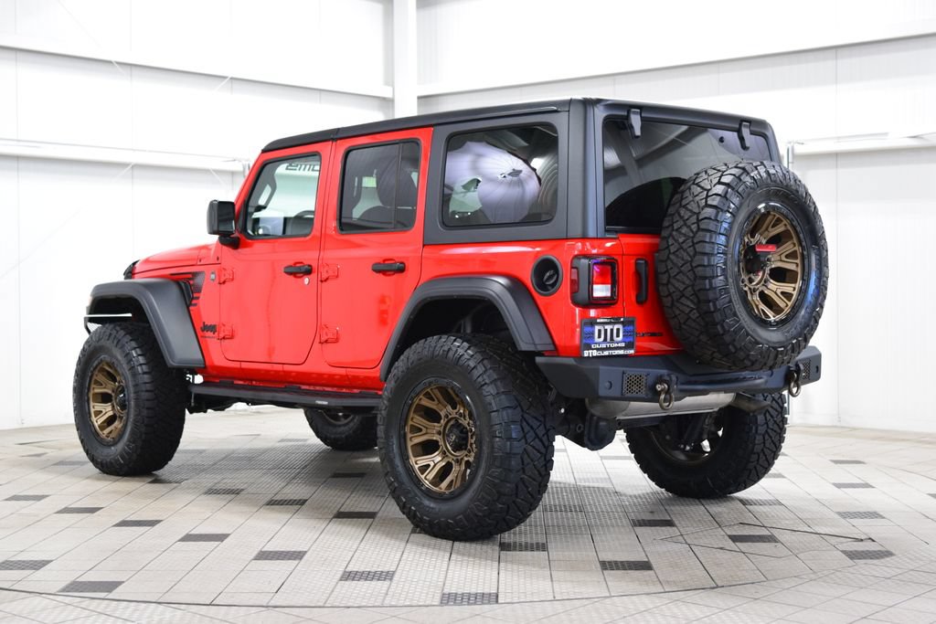 Used 2024 Jeep Wrangler Unlimited Sport AWD/4WD image 5