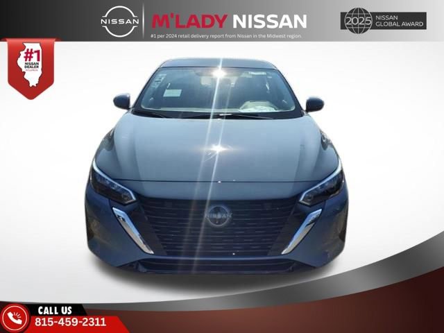 New 2025 Nissan Sentra SV image 2