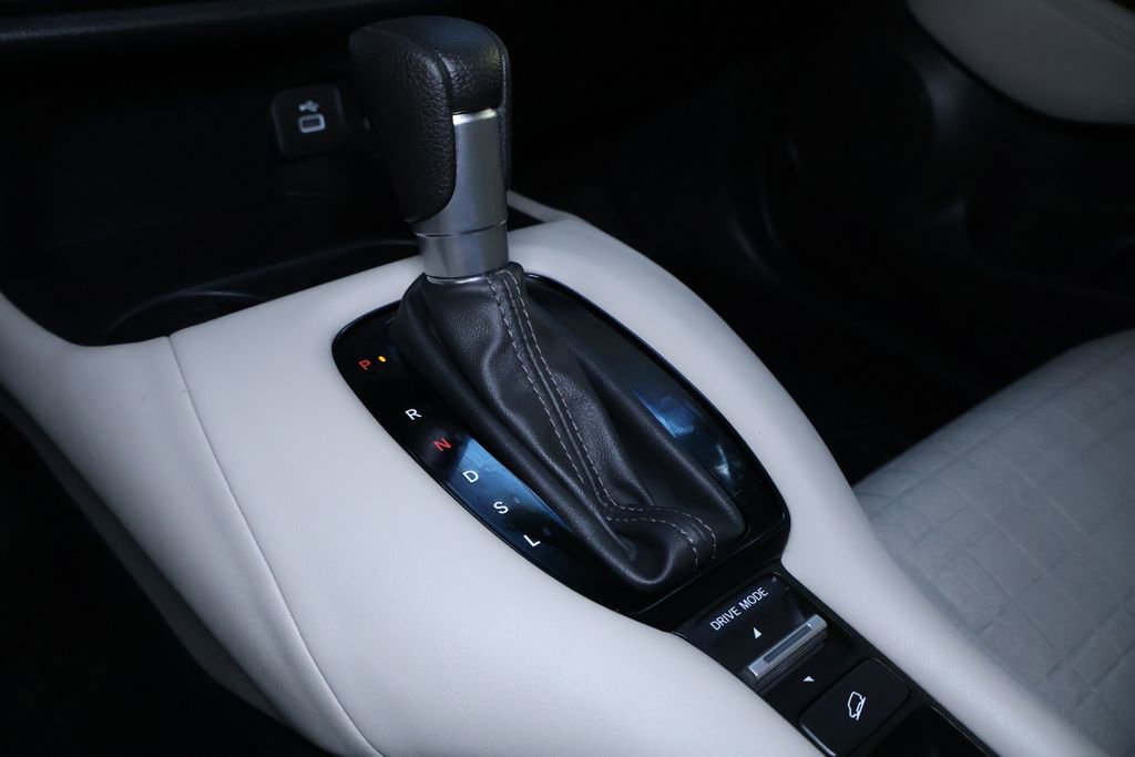 Used 2024 Honda HR-V LX image 31