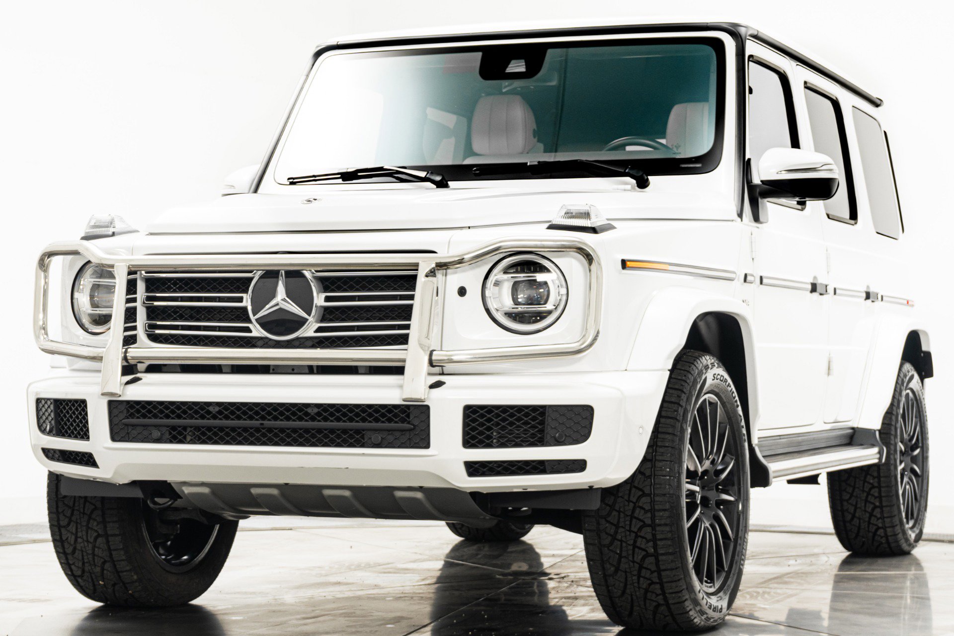 Used 2024 Mercedes-Benz G 550 image 5
