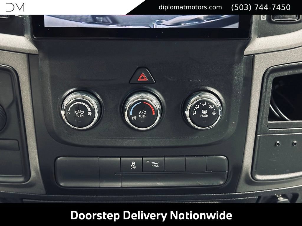Used 2019 RAM 1500 ST w/ SXT Plus Group AWD/4WD image 38