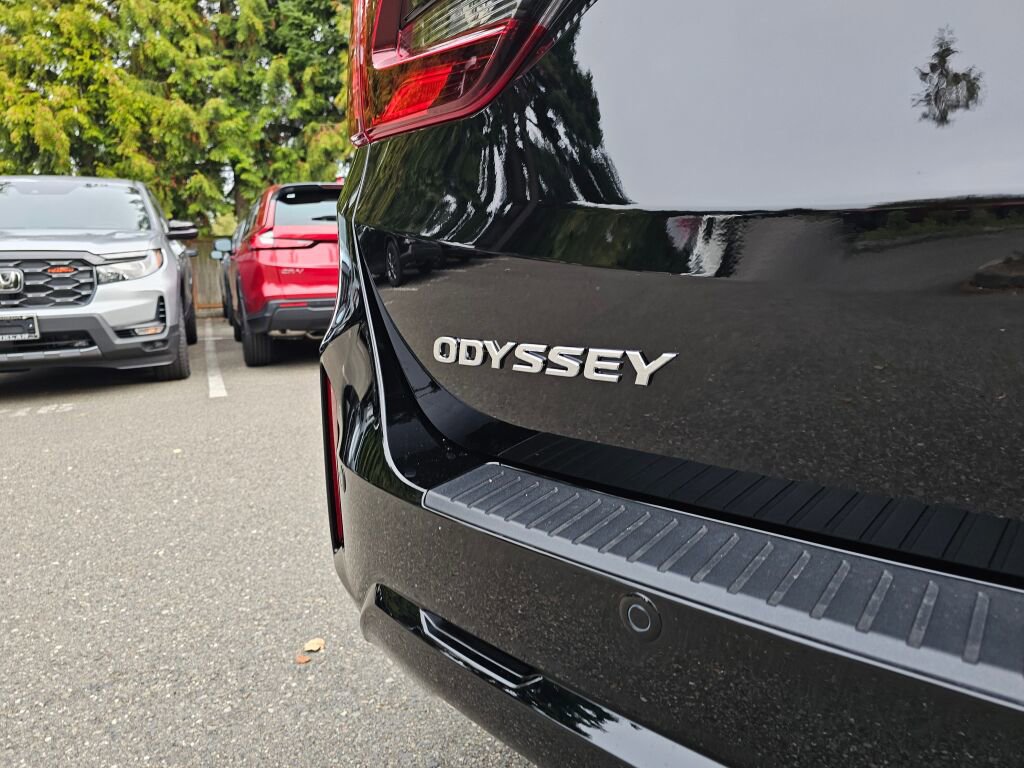 New 2026 Honda Odyssey Elite image 17