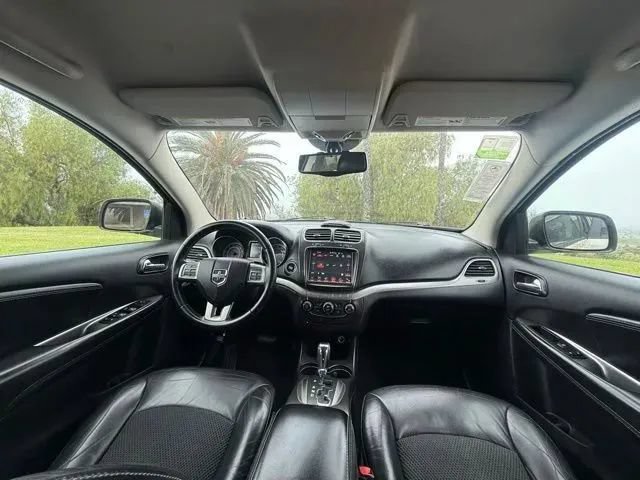 Used 2017 Dodge Journey Crossroad FWD image 17