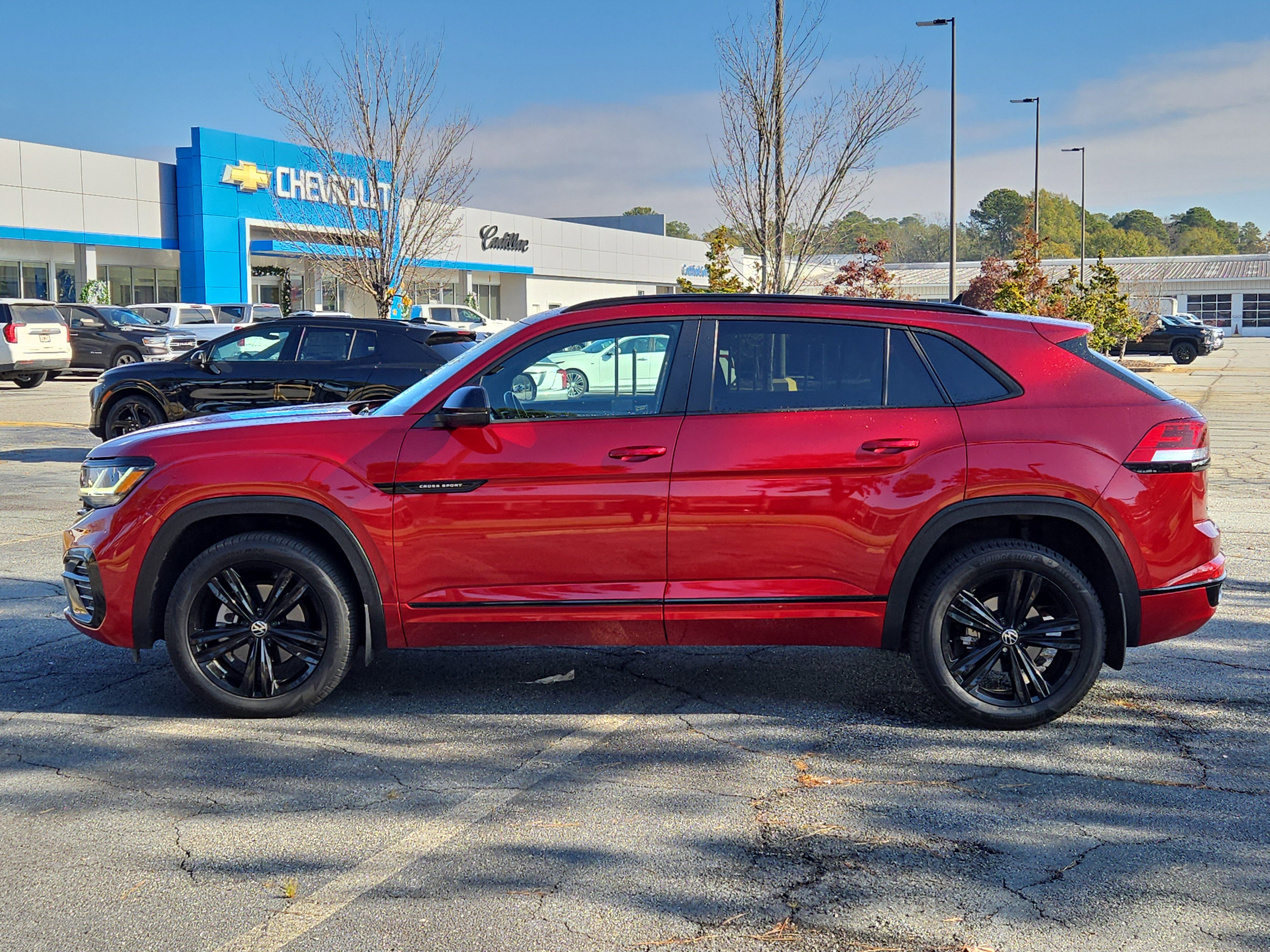 Used 2023 Volkswagen Atlas Cross Sport SEL R-Line image 14