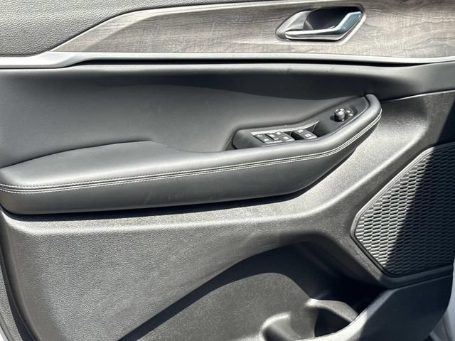 New 2026 Jeep Grand Cherokee Altitude AWD/4WD image 28