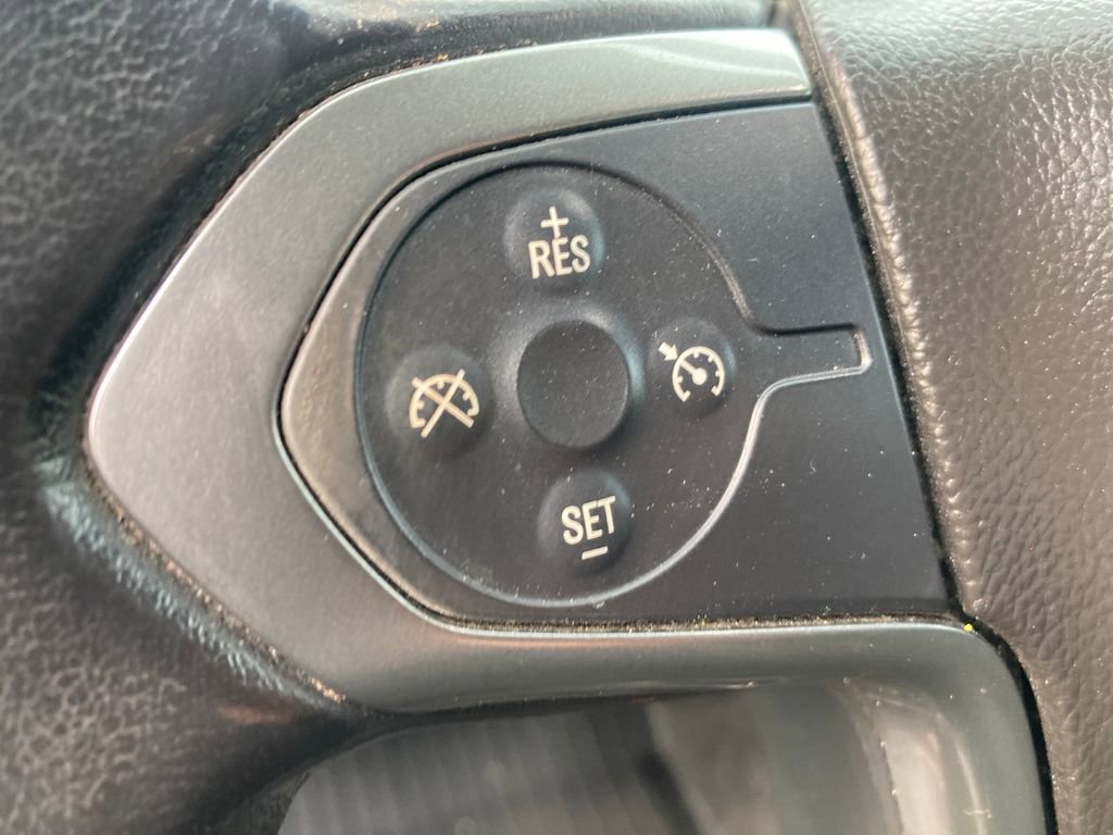 Used 2019 Chevrolet Silverado 1500 LT w/ All Star Edition image 42