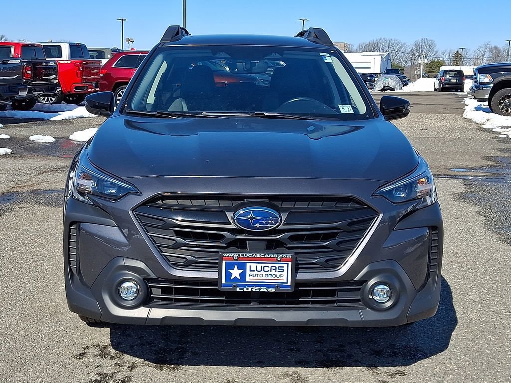 Used 2023 Subaru Outback Onyx Edition image 4