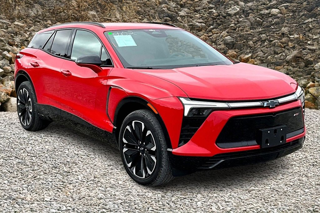 Used 2024 Chevrolet Blazer EV RS image 10