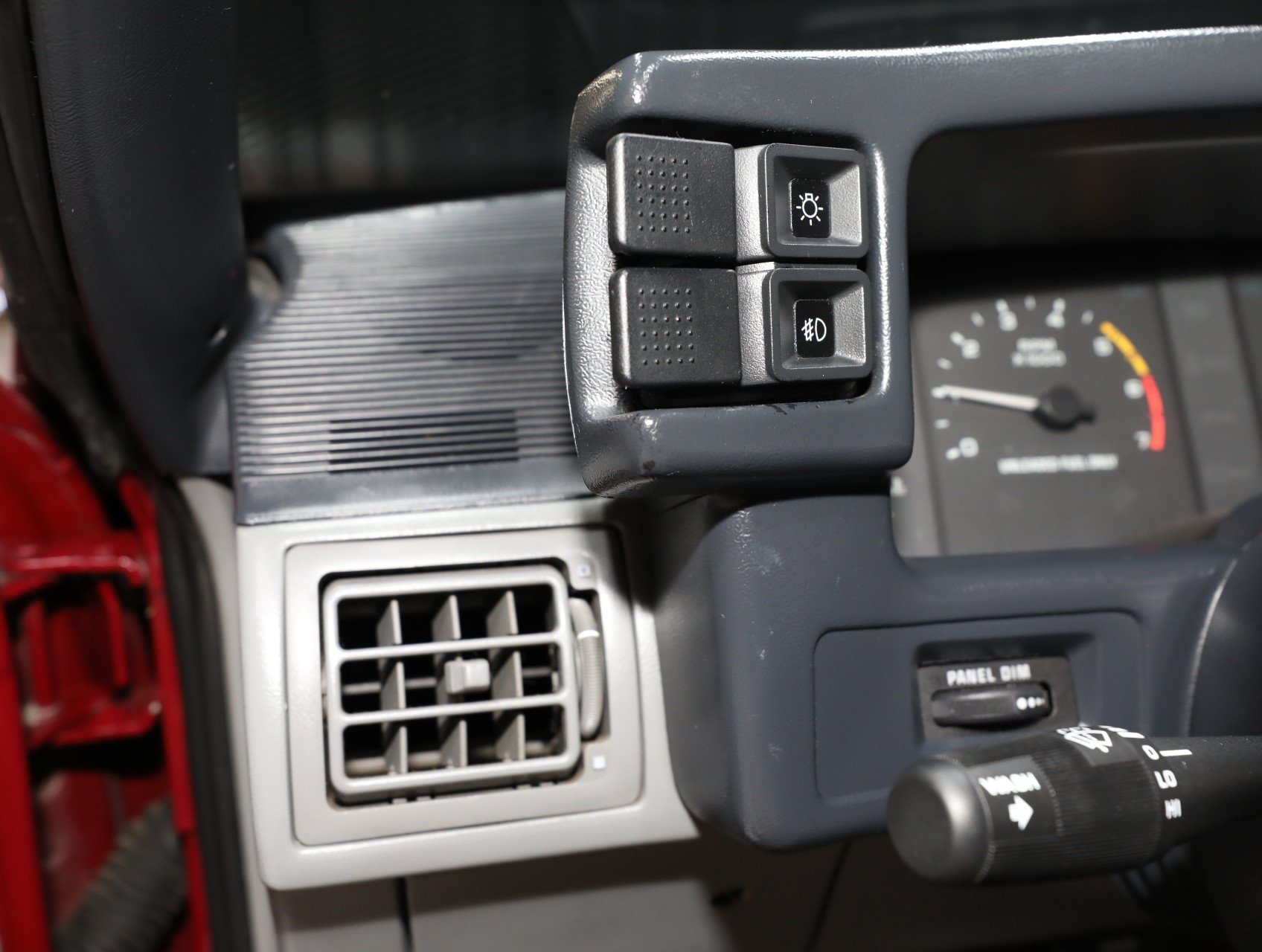 Used 1987 Ford Mustang GT RWD image 65