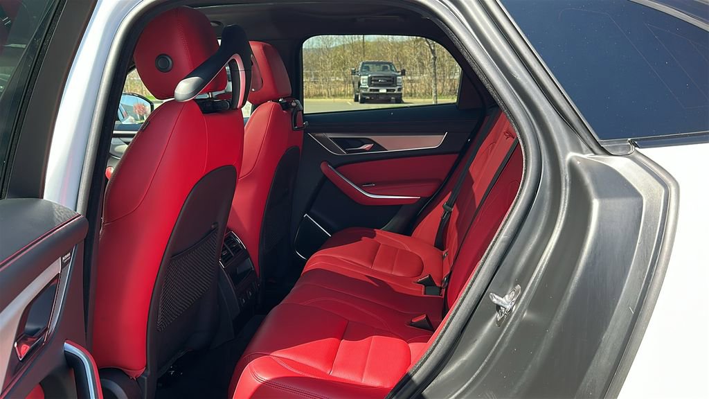 Used 2025 Jaguar F-PACE R-Dynamic S AWD/4WD image 20