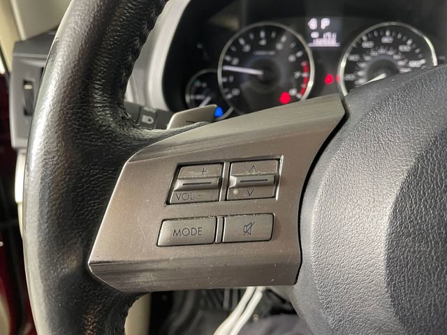 Used 2011 Subaru Outback 2.5i Premium image 12