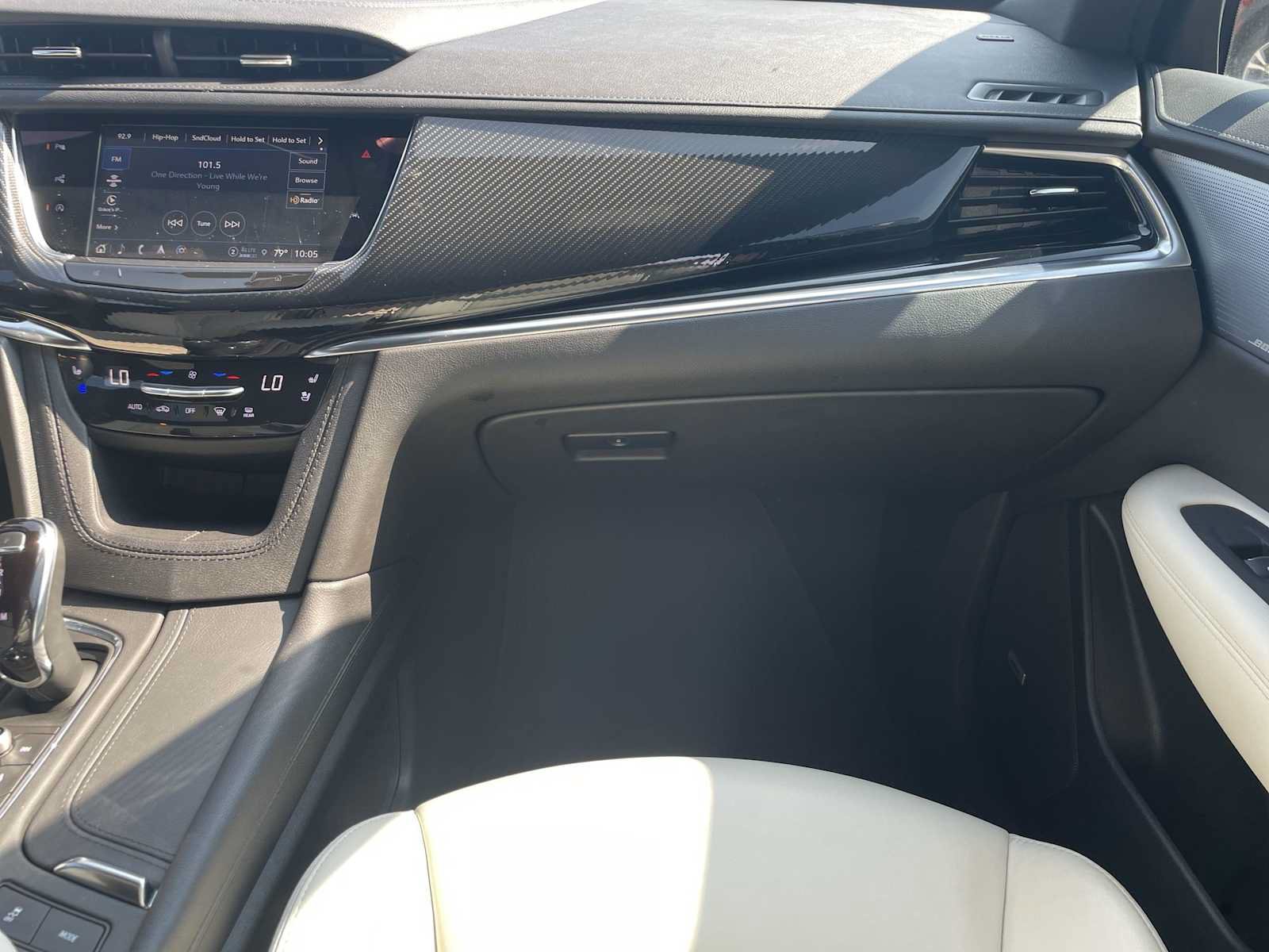 Certified 2023 Cadillac XT6 Sport w/ Technology Package AWD/4WD image 31