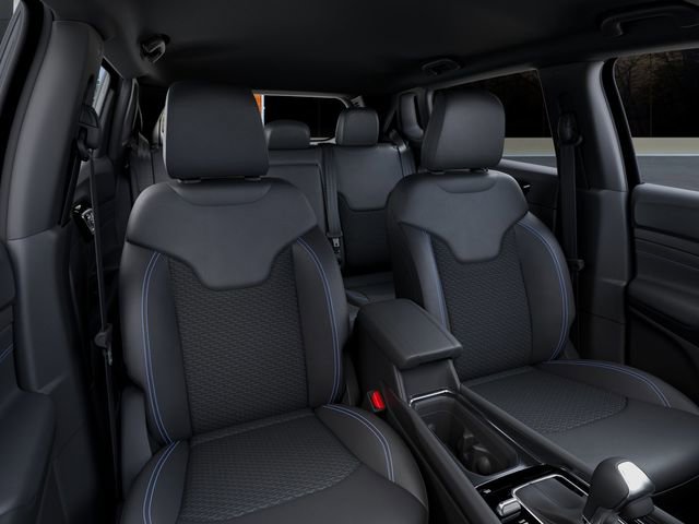 New 2026 Jeep Compass Latitude image 16