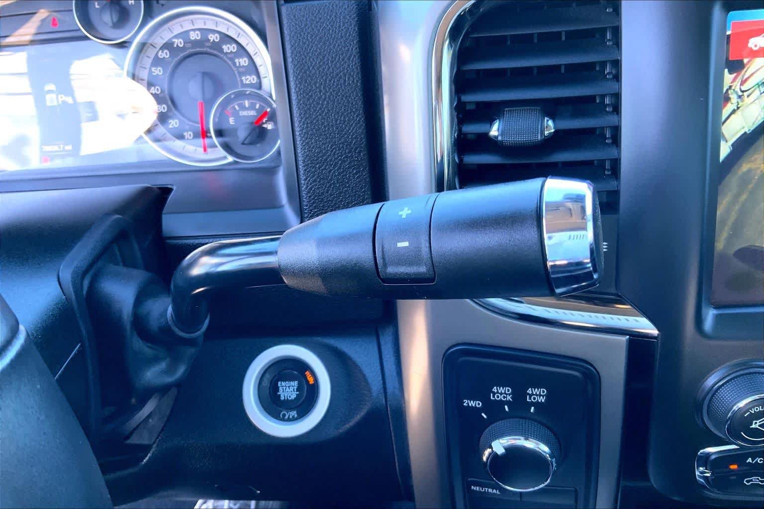 Used 2018 RAM 2500 Laramie w/ Sport Appearance Group AWD/4WD image 33