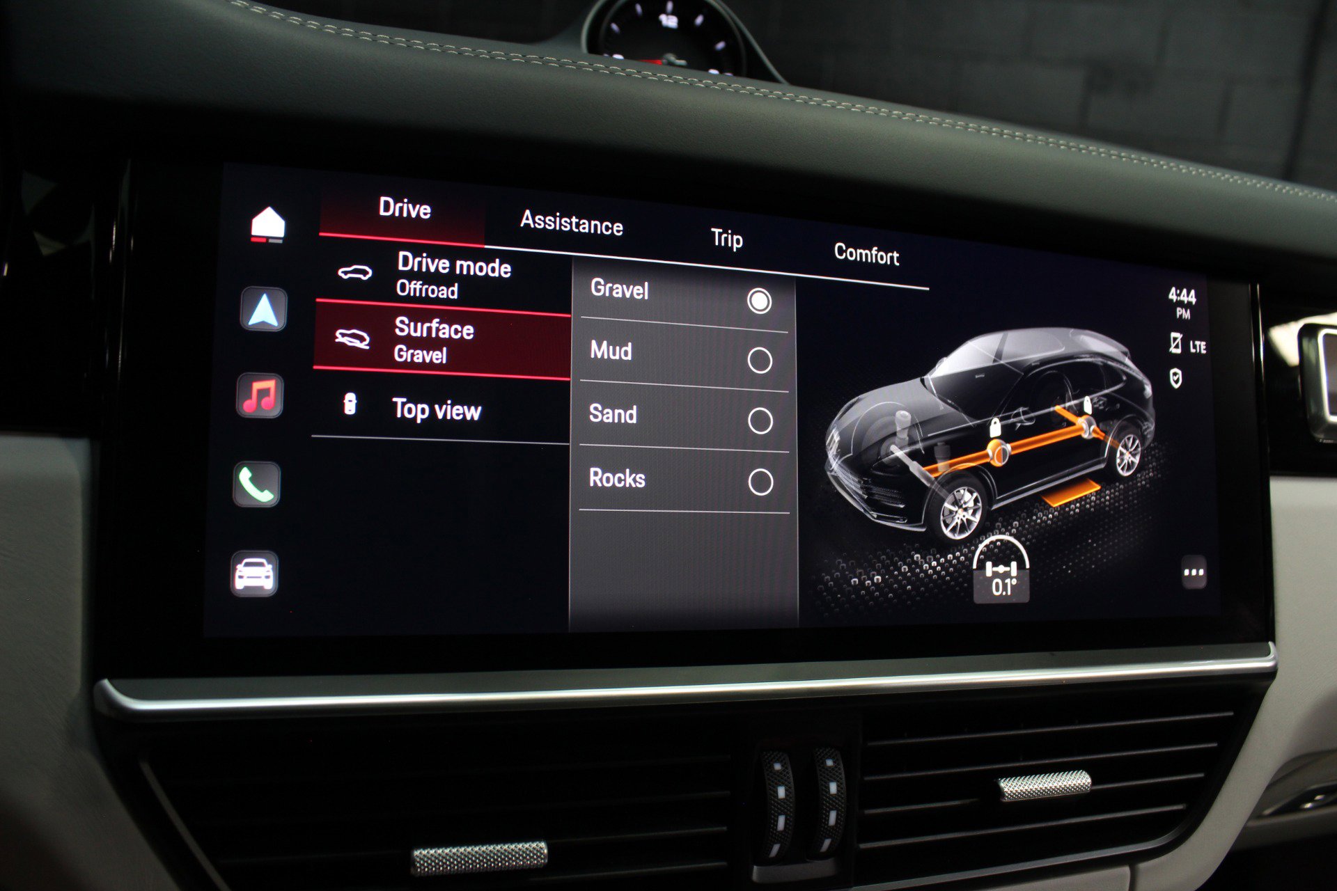 Used 2023 Porsche Cayenne Platinum Edition image 75